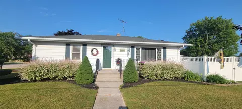 4117 Tannery Rd, Two Rivers, WI 54241
