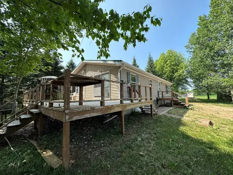 w16811 North Branch Road, Wittenberg, WI 54499