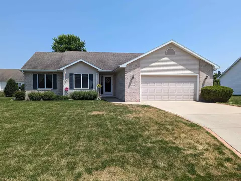 1726 Buckhorn Ln, Neenah, WI 54956