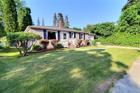 1592 Westfield Ave, Green Bay, WI 54303