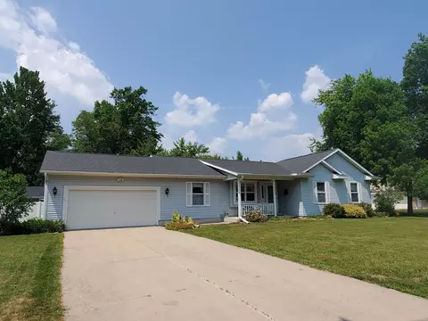 n5655 Maders Circle, Shawano, WI 54166