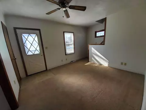 1018 W Grant St, Appleton, WI 54914 photo 2