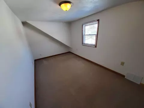 1018 W Grant St, Appleton, WI 54914 photo 14