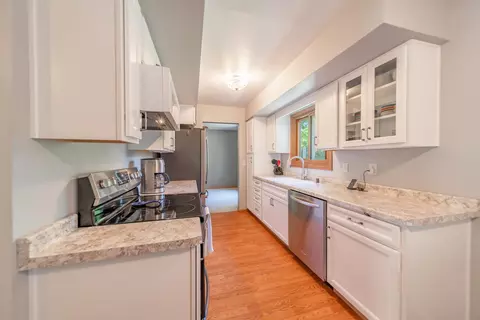 1518 N Kin St, Appleton, WI 54911 photo 10
