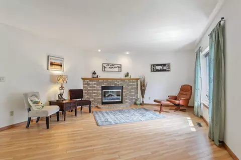 1005 S West Ct #A, Appleton, WI 54915 photo 4