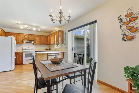 1005 S West Ct #A, Appleton, WI 54915 photo 11
