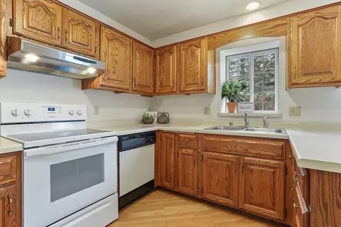 1005 S West Ct #A, Appleton, WI 54915 photo 8