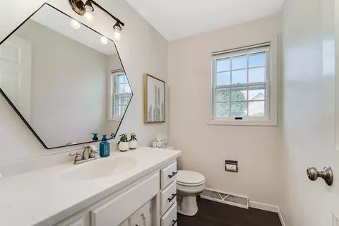 1118 E Rustic Rd, Appleton, WI 54911 photo 21