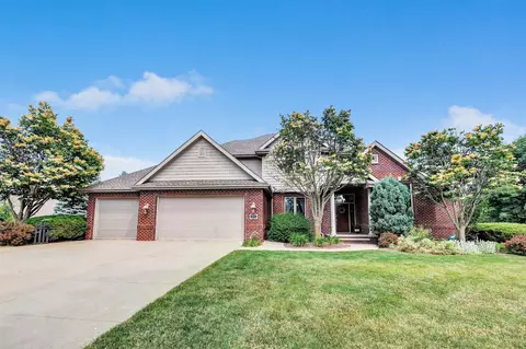 4620 N Knollwood Ln, Appleton, WI 54913