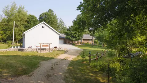 n10044 Schmidt Road, Marion, WI 54950