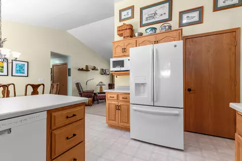 w5455 White Clover Circle, Appleton, WI 54915 photo 13