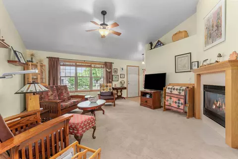 w5455 White Clover Circle, Appleton, WI 54915 photo 3