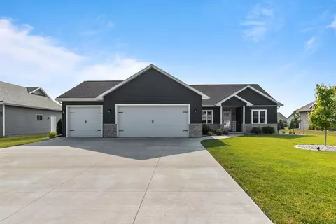 4725 N Vincent Dr, Appleton, WI 54913