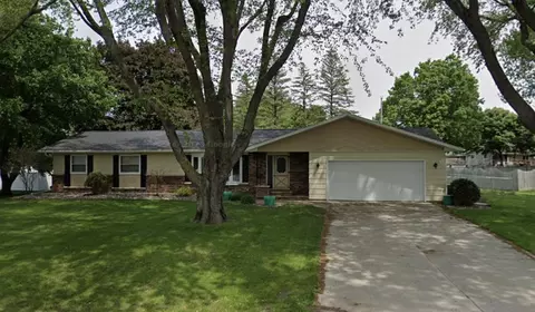 203 E Legion St, Bonduel, WI 54107
