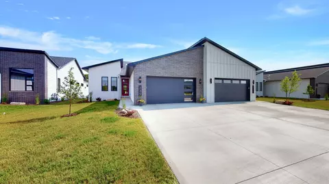 339 Aldon Cir, Green Bay, WI 54304