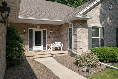 196 River Oaks Ct, Appleton, WI 54915 photo 10