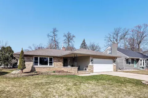 1625 N Mcdonald St, Appleton, WI 54911 photo 2