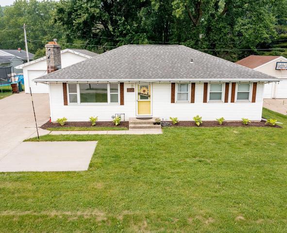 2021 N Lynndale Dr, Appleton, WI 54914