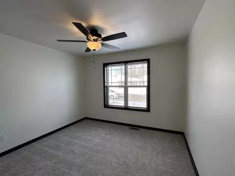 2283 E Honeygold Ct, Appleton, WI 54913 photo 11