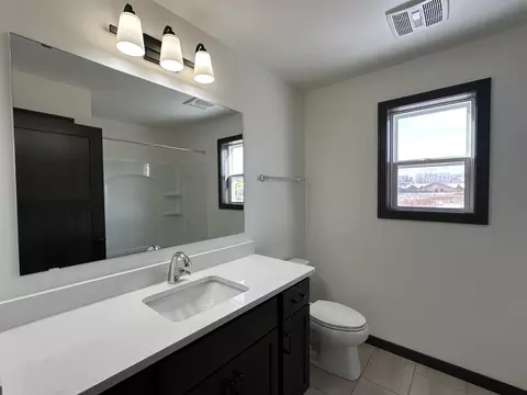2283 E Honeygold Ct, Appleton, WI 54913 photo 10