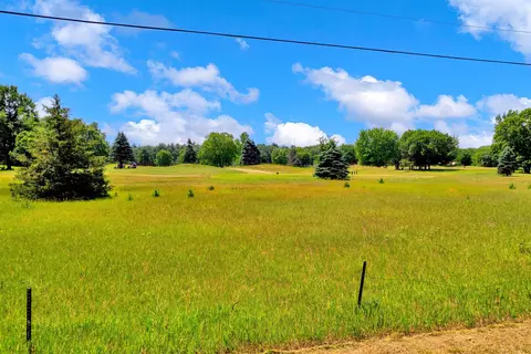 Cree Avenue, Wautoma, WI 54982