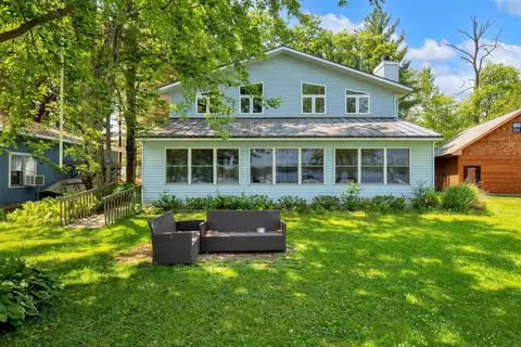 w2706 South Tuttle Lake Road, Neshkoro, WI 54960