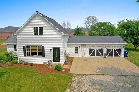 1543 Ontario Rd, Green Bay, WI 54311