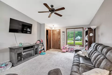 w2606 Block Road, Appleton, WI 54915 photo 4