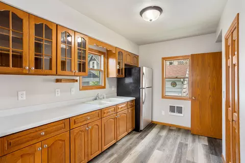 209 S Summit St, Appleton, WI 54914 photo 12