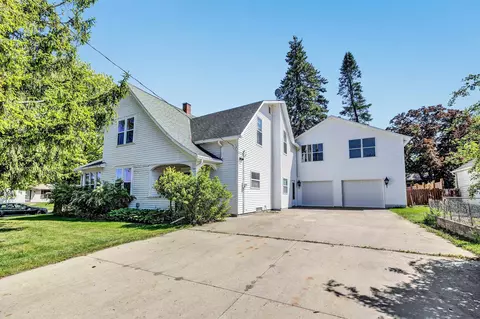 509 Ivory St, Seymour, WI 54165