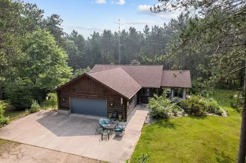 e2674 Tilly Lane, Waupaca, WI 54981