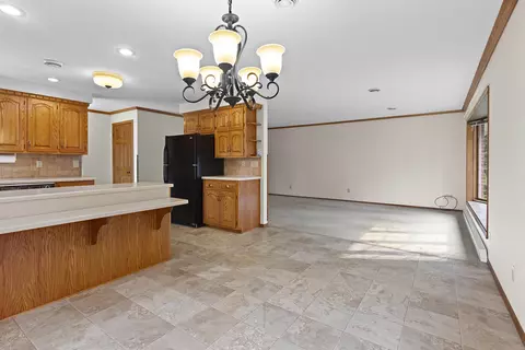 212 Pine St, Wrightstown, WI 54180 photo 9