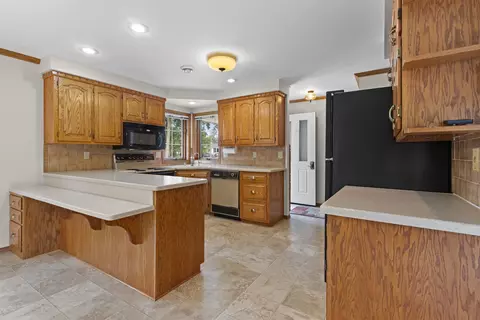212 Pine St, Wrightstown, WI 54180 photo 3
