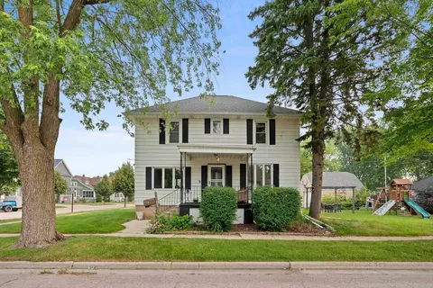 1102 Michigan Ave, North Fond Du Lac, WI 54937