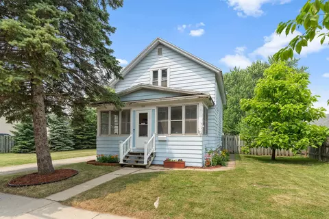 244 W 19th Ave, Oshkosh, WI 54902