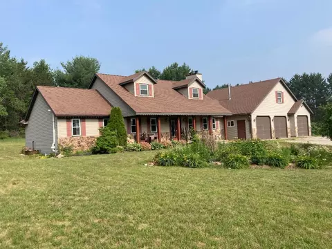 6700 Shady Dr, Bancroft, WI 54921