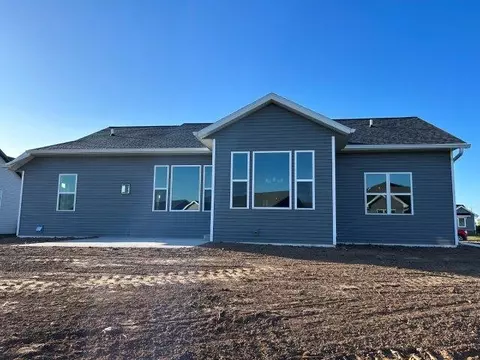5325 N Amethyst Dr, Appleton, WI 54913 photo 3