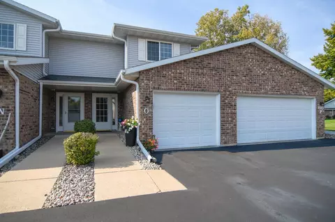 2551 Telluride Trl #15, Green Bay, WI 54313