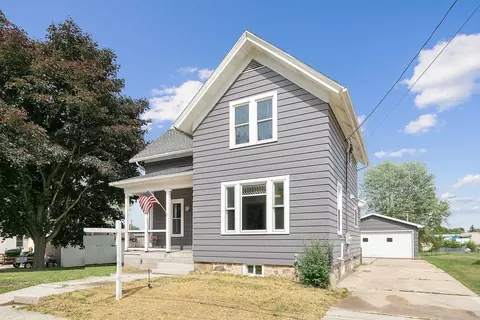 1810 Mason St, New Holstein, WI 53061