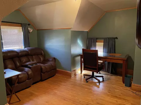 136 E Division St, Shawano, WI 54166 photo 22