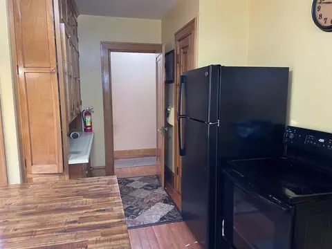 136 E Division St, Shawano, WI 54166 photo 7