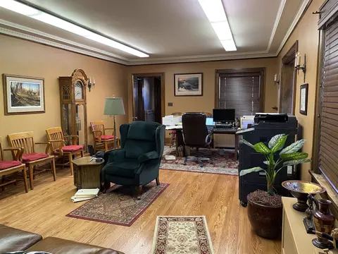 136 E Division St, Shawano, WI 54166 photo 12