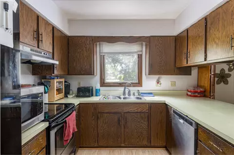 1032 E Northwood Dr, Appleton, WI 54911 photo 14