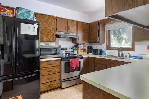1032 E Northwood Dr, Appleton, WI 54911 photo 4