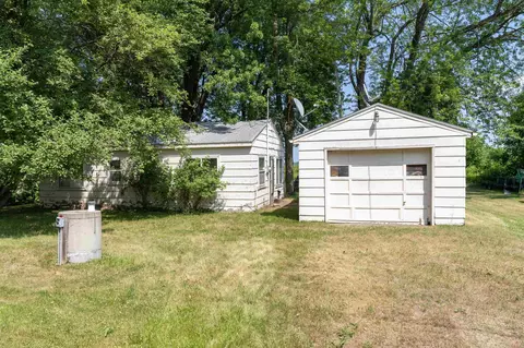w609 County Road H, Fremont, WI 54940