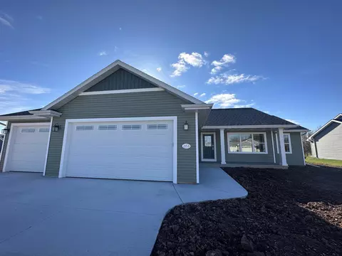 2153 Brie Ct, Menasha, WI 54952