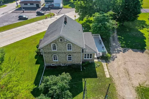 3194 Mill Rd, Greenleaf, WI 54126 photo 4