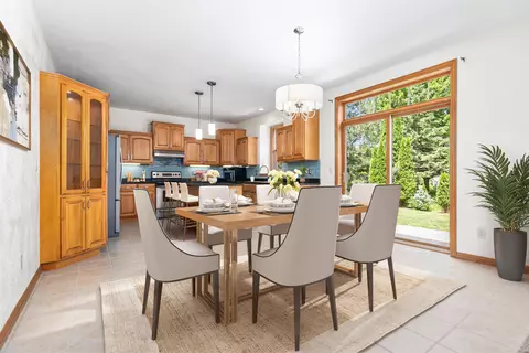 224 E Wentworth Ln, Appleton, WI 54913 photo 3