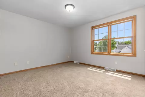 224 E Wentworth Ln, Appleton, WI 54913 photo 27