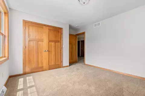 224 E Wentworth Ln, Appleton, WI 54913 photo 28